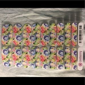 Jamberry nail wraps - faded bouquet - full sheet